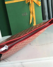 Load image into Gallery viewer, Conti Pouch