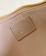 Load image into Gallery viewer, Bloom Pochette