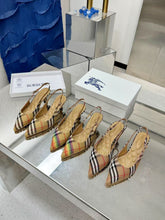 Load image into Gallery viewer, Check Slingback Pumps