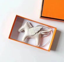 Load image into Gallery viewer, Horse Charm