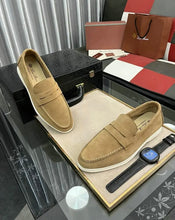 Load image into Gallery viewer, Suede Loafers