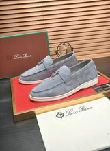Load image into Gallery viewer, Suede Loafers
