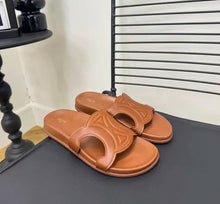Load image into Gallery viewer, Triomphe Sandals