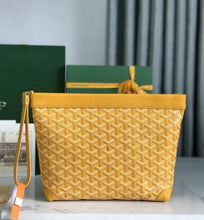 Load image into Gallery viewer, Conti Pouch