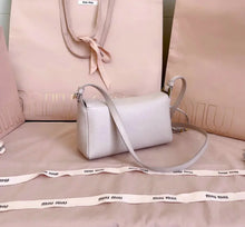 Load image into Gallery viewer, Leather Pouch Bag