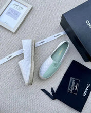 Load image into Gallery viewer, CC Espadrilles