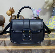 Load image into Gallery viewer, Hide & Seek Bag