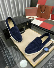 Load image into Gallery viewer, Suede Loafers