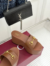 Load image into Gallery viewer, Platform Sandals