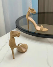 Load image into Gallery viewer, GR Sandals