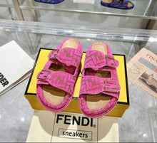 Load image into Gallery viewer, Feel Sandals