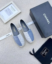 Load image into Gallery viewer, CC Espadrilles