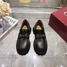 Load image into Gallery viewer, GG Loafers
