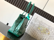 Load image into Gallery viewer, Bellechasse