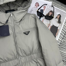 Load image into Gallery viewer, Logo Jacket