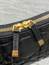 Load image into Gallery viewer, Miss Caro