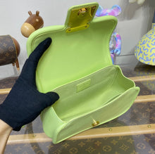 Load image into Gallery viewer, Hide & Seek Bag