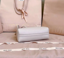 Load image into Gallery viewer, Leather Pouch Bag