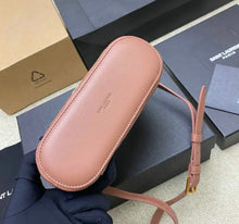 Load image into Gallery viewer, Mini Gabby