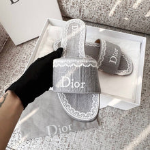 Load image into Gallery viewer, Dway Mules