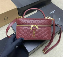 Load image into Gallery viewer, Mini Gabby