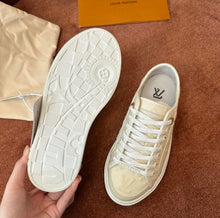 Load image into Gallery viewer, Logo Trainers