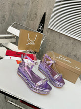 Load image into Gallery viewer, Stud Wedges