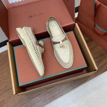 Load image into Gallery viewer, Suede Loafers