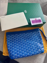 Load image into Gallery viewer, Conti Pouch