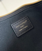 Load image into Gallery viewer, Bloom Pochette