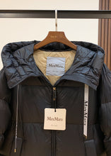 Load image into Gallery viewer, The Cube Parka