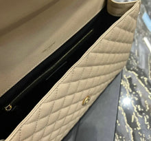 Load image into Gallery viewer, Envelope Chain Bag