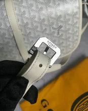 Load image into Gallery viewer, Belvedere MM