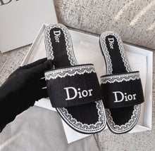 Load image into Gallery viewer, Dway Mules