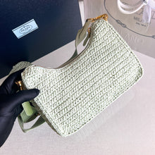 Load image into Gallery viewer, Re Edition Pochette