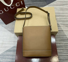 Load image into Gallery viewer, Mini Bucket Bag