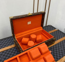 Load image into Gallery viewer, 8 Watch Case