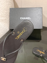 Load image into Gallery viewer, CC Sandals