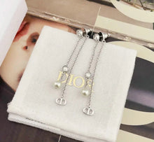 Load image into Gallery viewer, CD Earrings