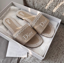 Load image into Gallery viewer, Dway Mules