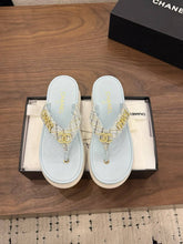 Load image into Gallery viewer, CC Sandals