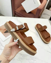 Load image into Gallery viewer, Leather Sandals