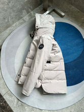 Load image into Gallery viewer, Lyndale Parka