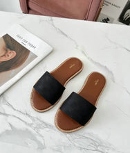 Load image into Gallery viewer, Leather Sandals