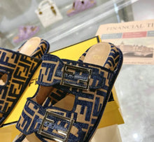 Load image into Gallery viewer, Feel Sandals