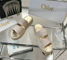 Load image into Gallery viewer, Woody Mules