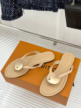 Load image into Gallery viewer, Treasure Sandals