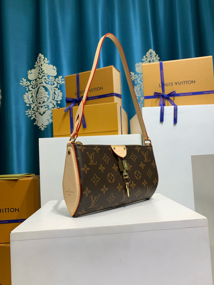 ショルダーバッグ・ポシェット LOUIS VUITTON Pochette Tirette Pochette Tirette Monogram Canvas - Wallets and Small Leather