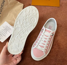 Load image into Gallery viewer, Logo Trainers