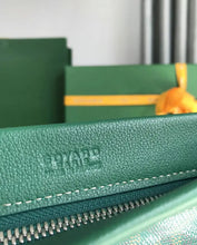 Load image into Gallery viewer, Conti Pouch